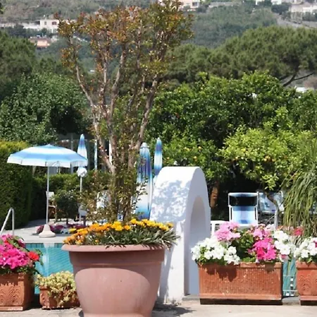 Tre Sorelle Otel Sant'Angelo (Isola d'Ischia)