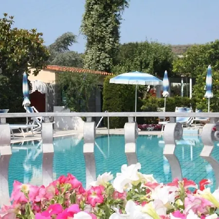 Tre Sorelle Otel